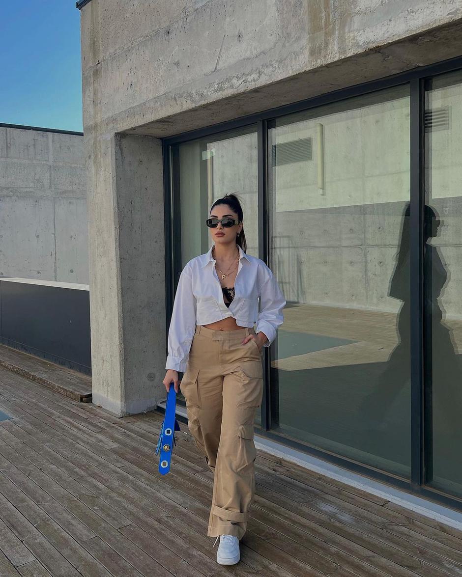 Zara cargo hlače | Autor: Instagram @pervinuzell
