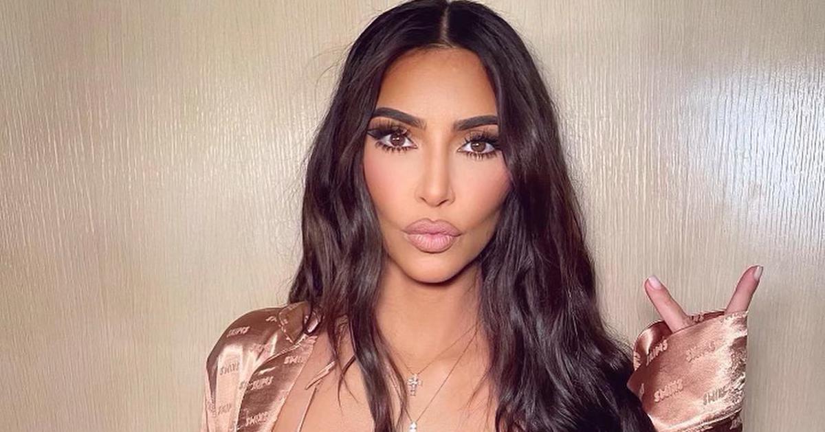 Je Li Kim Kardashian Lookom Bez Obrva Pokrenula Novi Trend Izbijeljivanja Miss7 24sata Hr