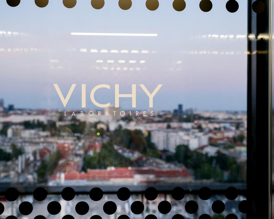 Vichy predstavio Anti-ageing superstar – Liftactiv retinol specialist serum