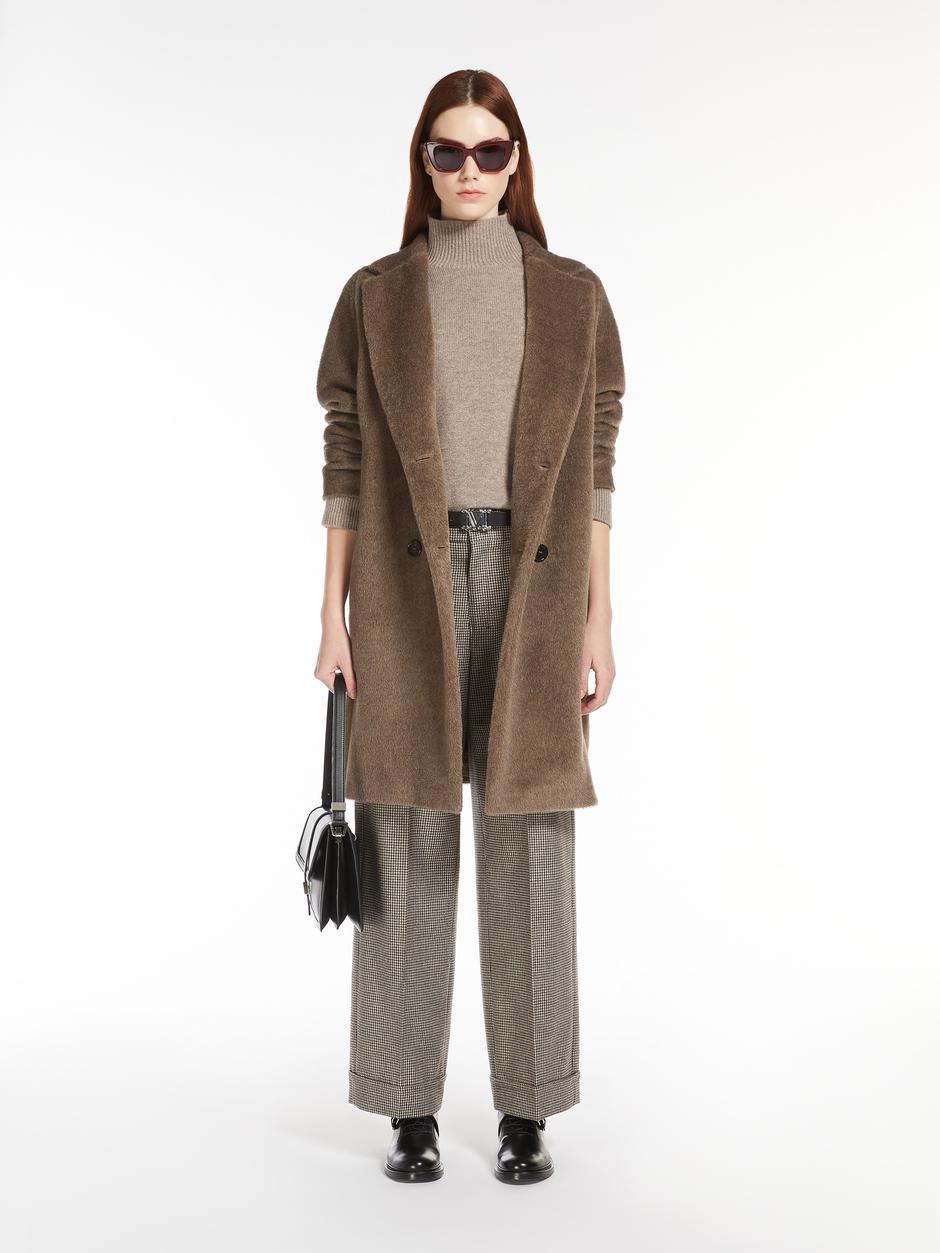  | Autor: Max Mara