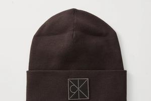 FOTO: Bez pletene kape ovih dana ne idemo van, evo najljepših modela iz ponude