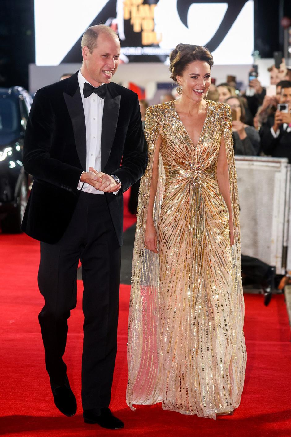 Princ William i Kate Middleton na premijeri filma | Autor: Profimedia / @salmahayek Instagram