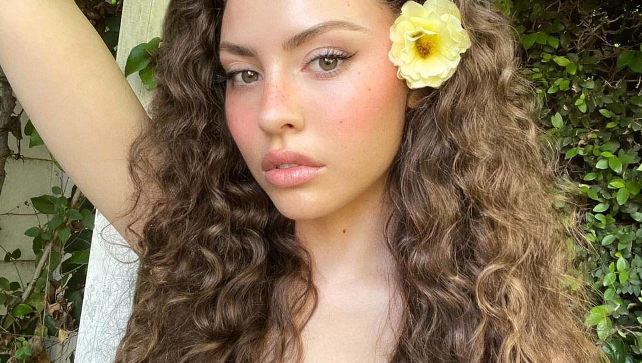 Instagram @jadewadey 180, oči s maskarom