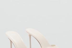 FOTO: Mango ima najljepše natikače na petu. Izdvojili smo 15 favorita