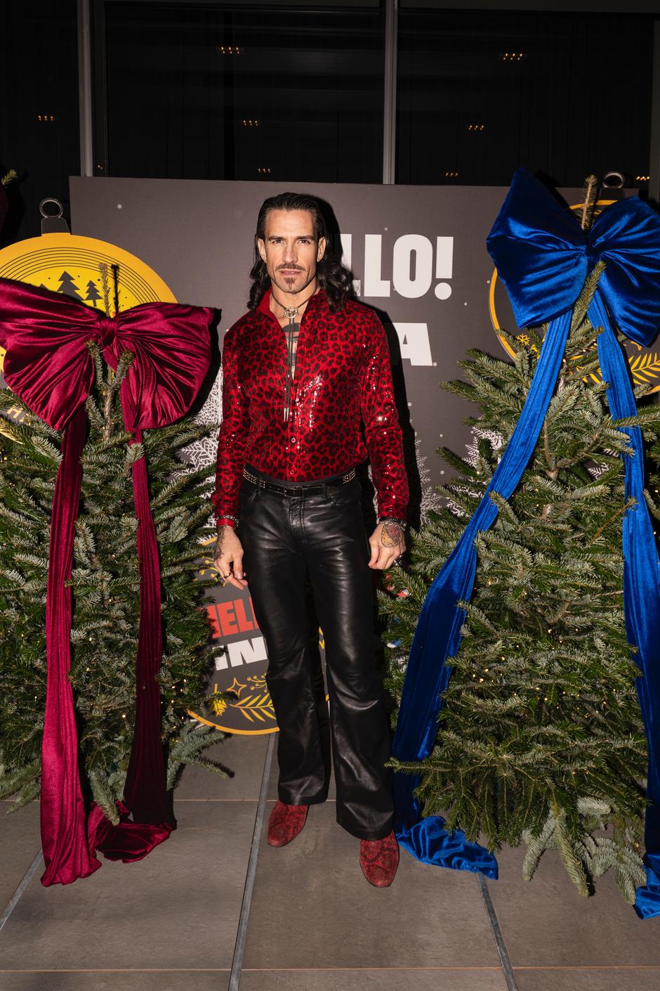  | Autor: Bojan Zibar/John Pavlish