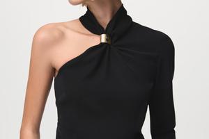 FOTO: Lijepi top je pola dobrog outfita, a ovih 15 će i traperice podići na višu razinu