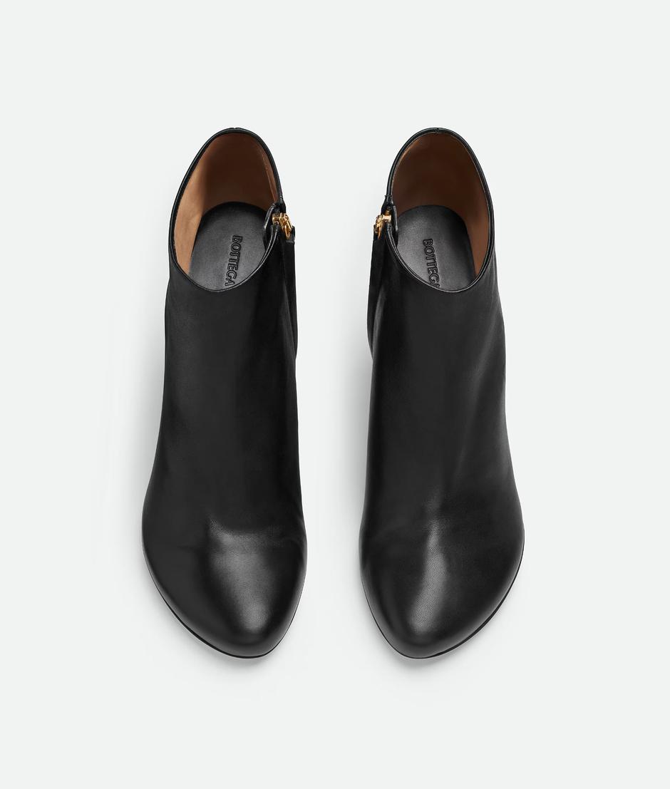  | Autor: Bottega Veneta