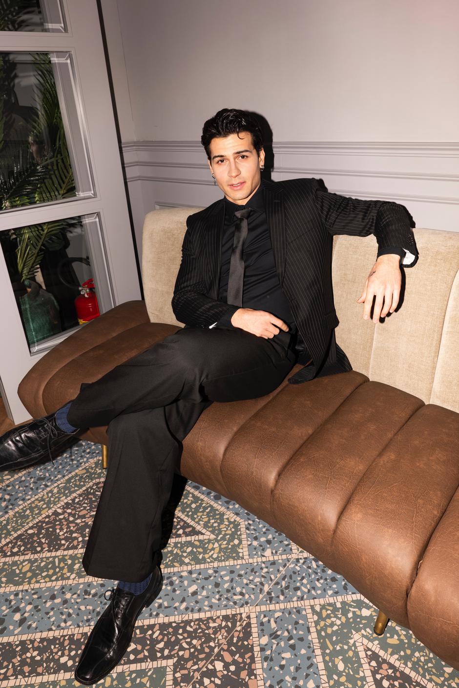  | Autor: Bojan Zibar/John Pavlish