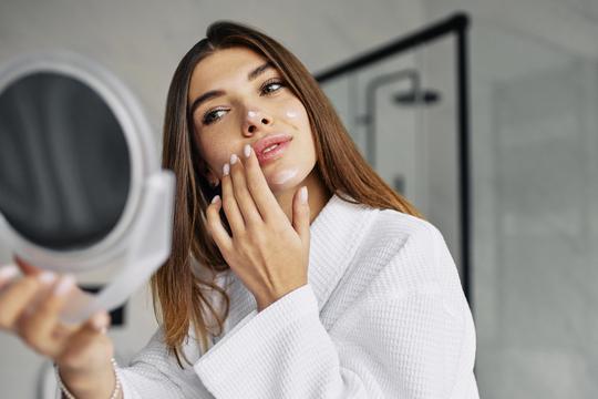 Je li 'post kože' tajna zdrave i čiste kože? Evo što kažu stručnjaci