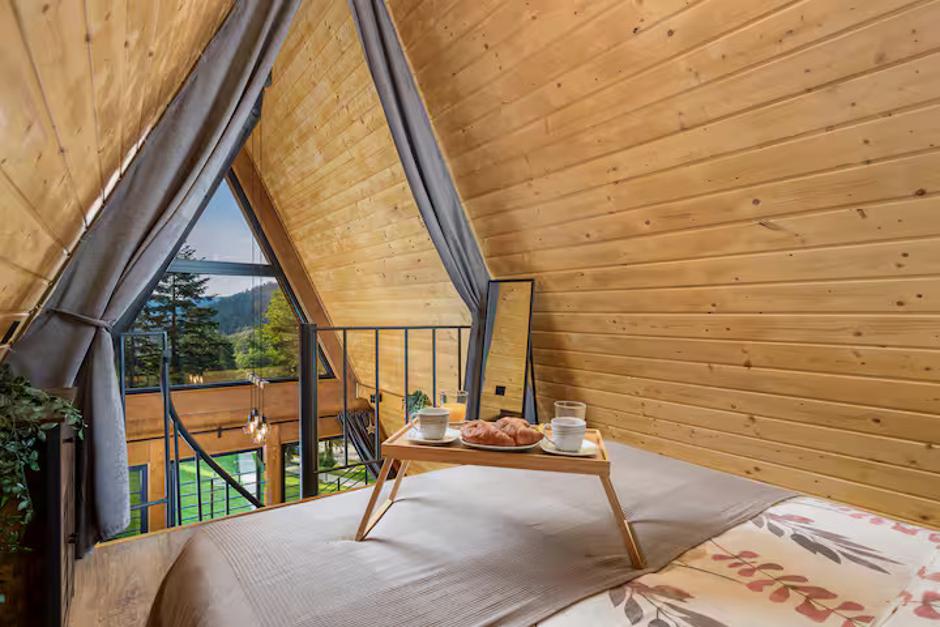  | Autor: Airbnb/Gorska bajka – Holiday Home & SPA Tisa