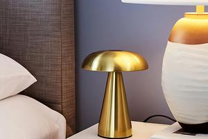 FOTO: Sinsay ima predivne stolne lampe. Ovih 15 kupujemo za manje od 15 eura