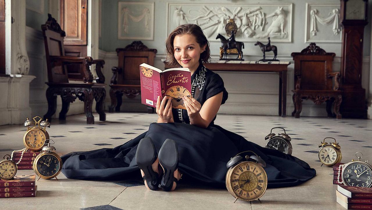 Agatha Christie, Misterija sedam brojčanika