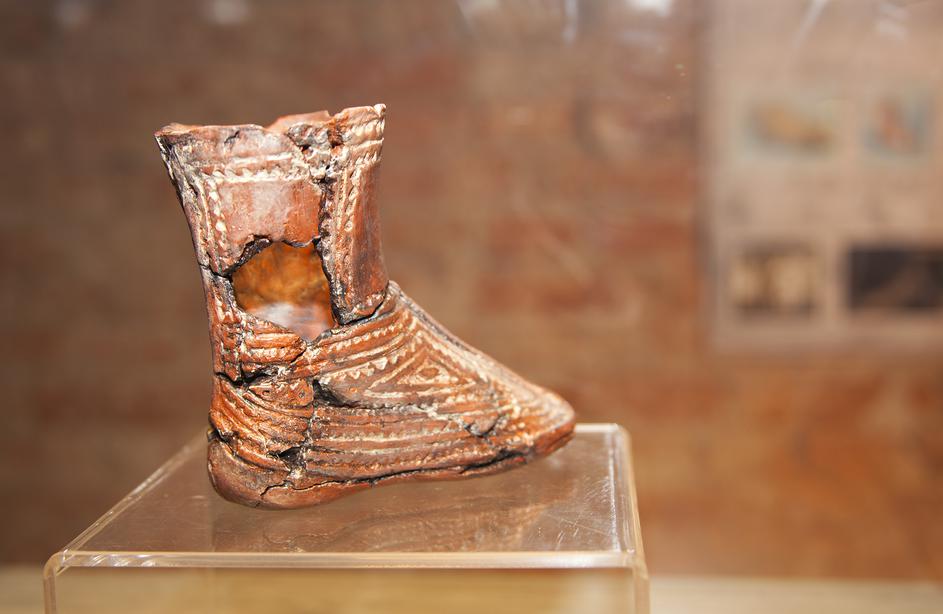 Otvorena sjajna izložba Povijest cipele