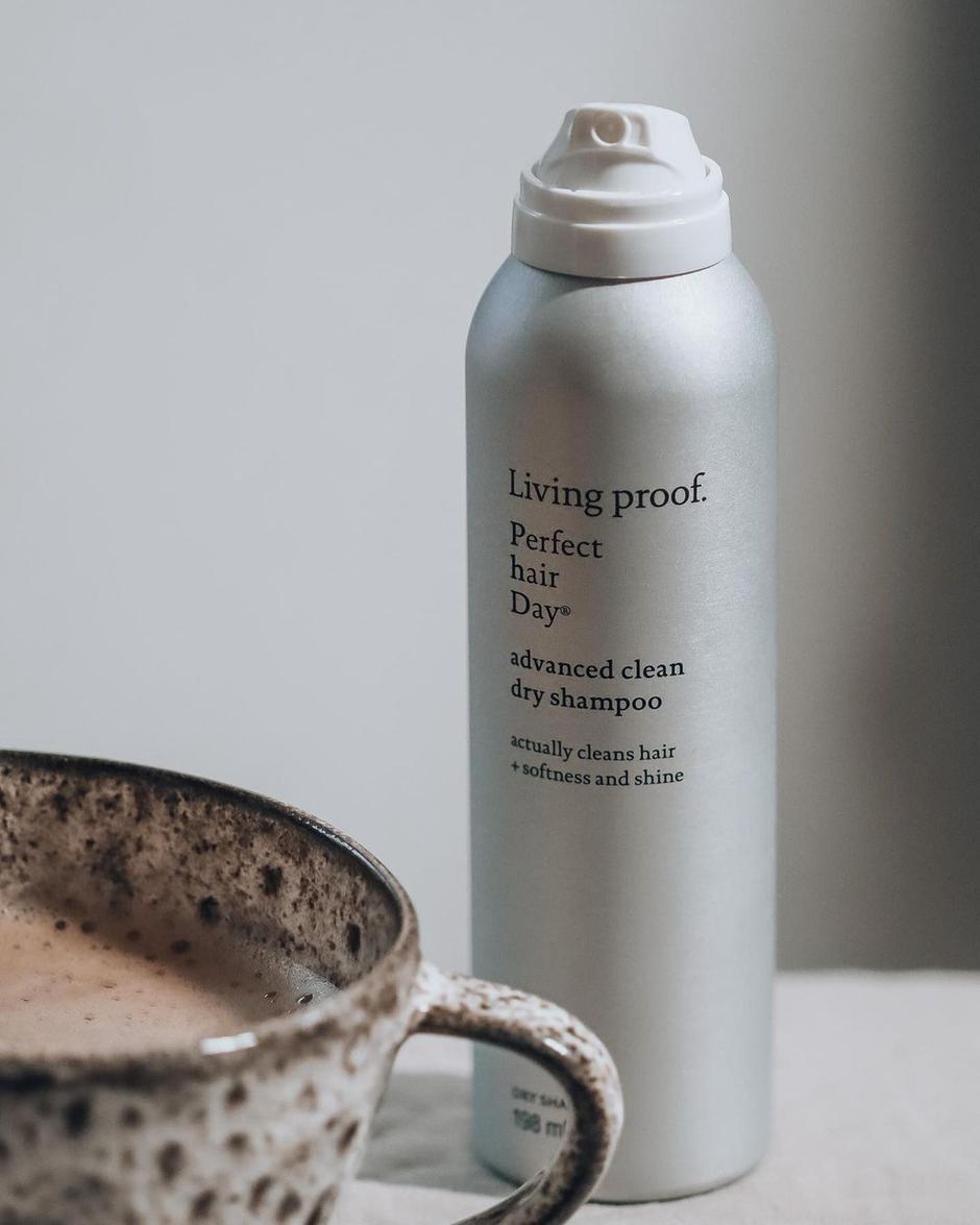 šampon za suho pranje kose Living proof | Autor: 