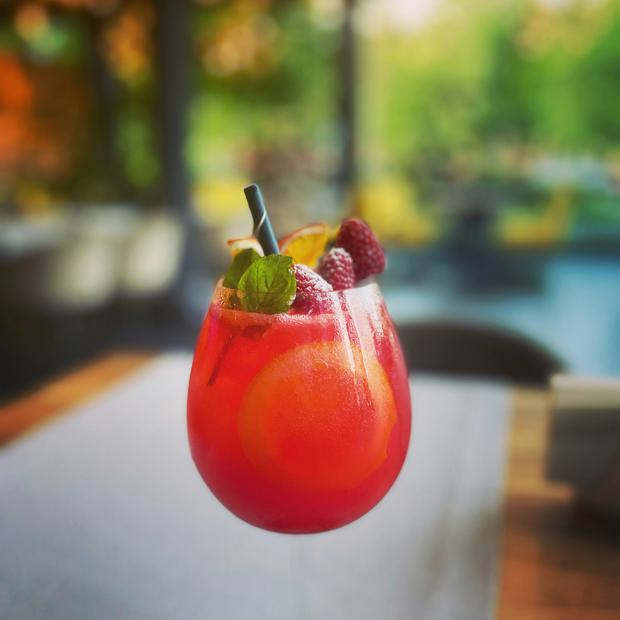 Peach Perfect Spritz