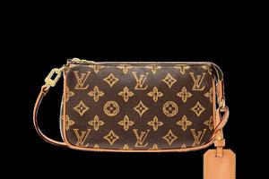 FOTO: Louis Vuitton ima novu kolekciju torbica! Obožavane siluete dobile su proljetno ruho