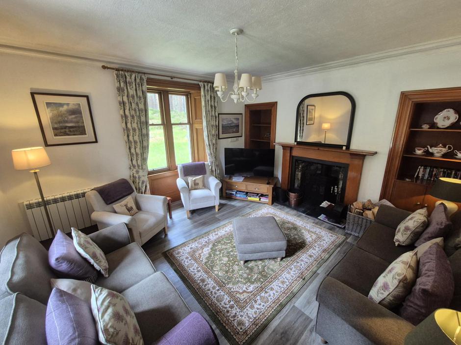  | Autor: https://balmoralcastle.com