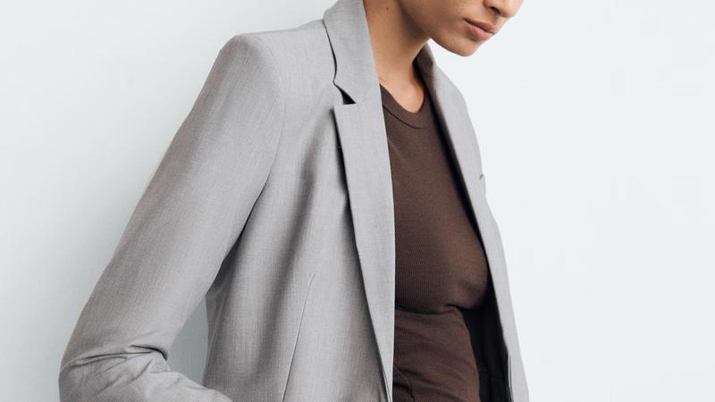 Sako formalnog kroja koji osvaja na svakom sastanku &ndash; Mango potpisuje pravi biznis adut