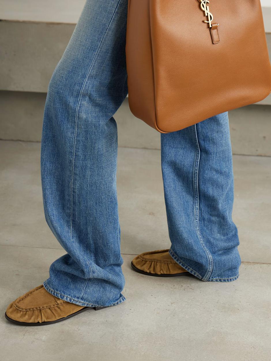  | Autor: Saint Laurent