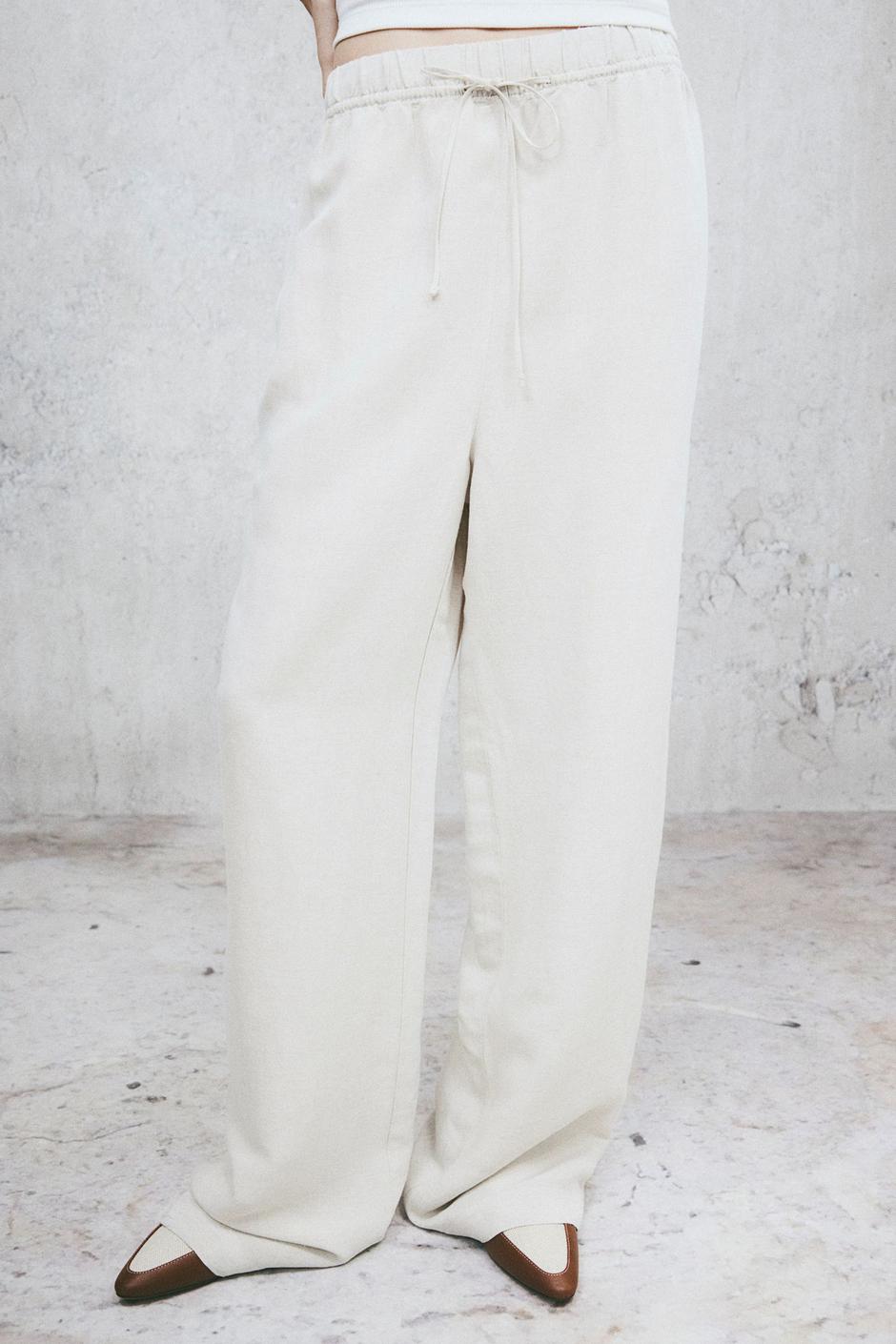 Foto: H&M, opuštene bijele hlače (19,99 eura) | Autor: H&M