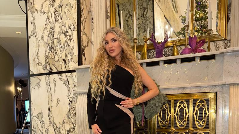 Petra Me&scaron;tri&cacute; pojavila se u haljini s doma&cacute;im potpisom koju bismo i same rado imale u ormaru