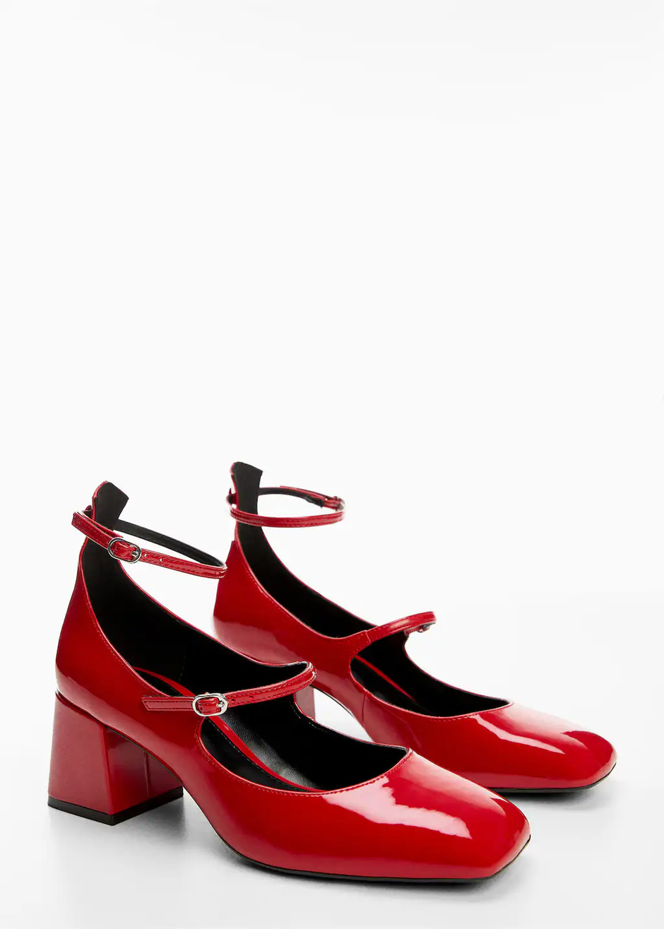 crvene cipele | Autor: Mango outlet
