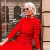 Foto: Instagram @matea.miljan, duga crvena haljina