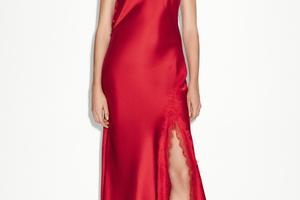 FOTO Valentinovo ne prolazi bez crvene boje. Ako ju želiš odjenuti, svaka od ovih 20 crvenih haljina je dobar izbor
