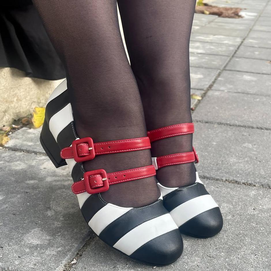  | Autor: Lola Ramona