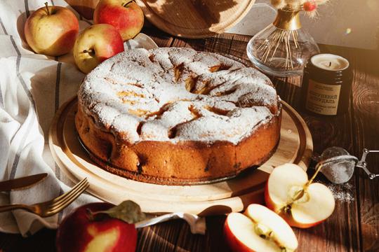 Kolač od jabuka