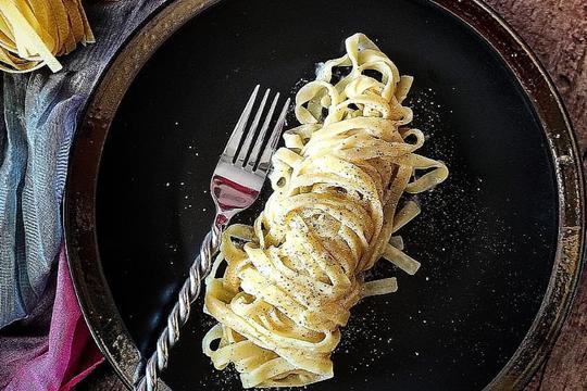 Fettuccine Alfredo