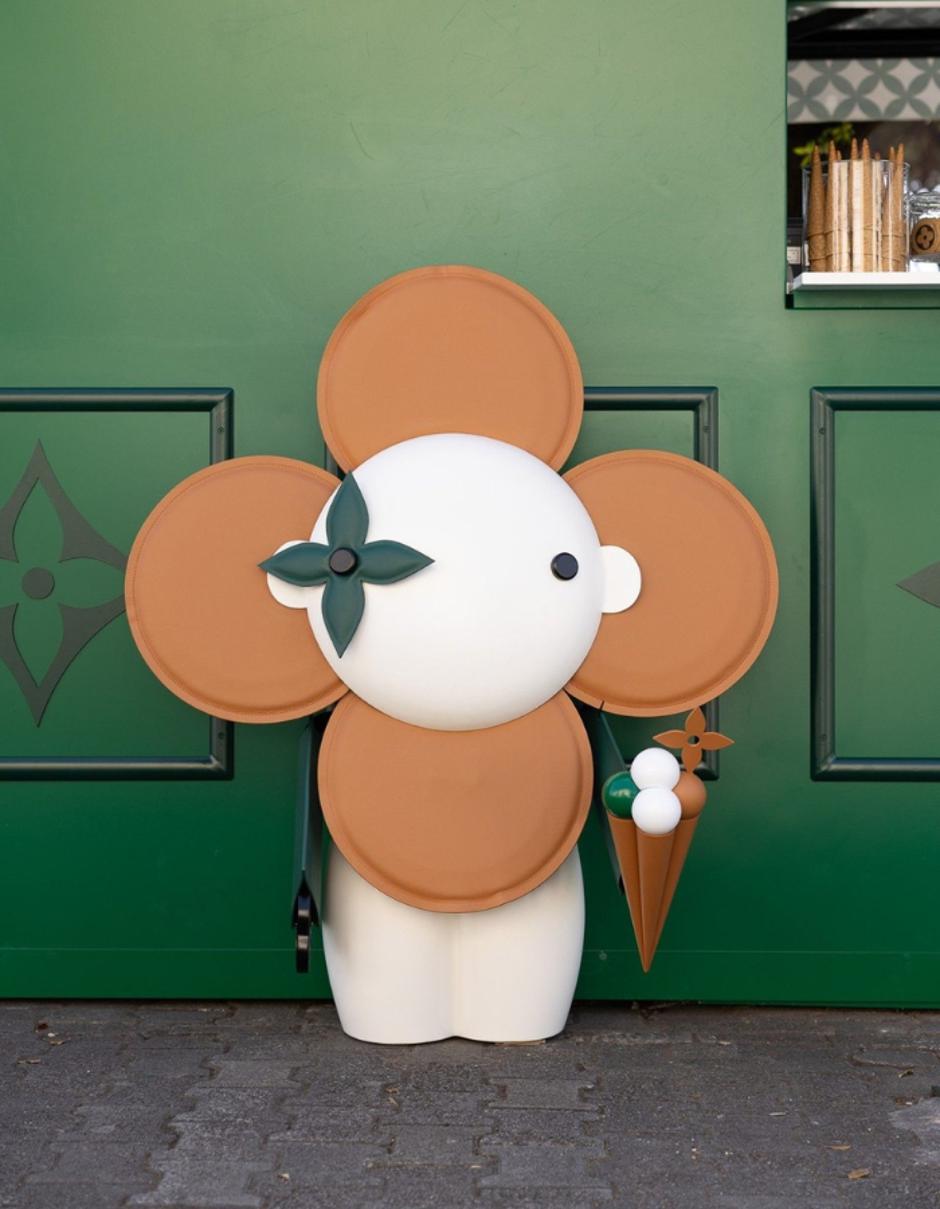  | Autor: Louis Vuitton