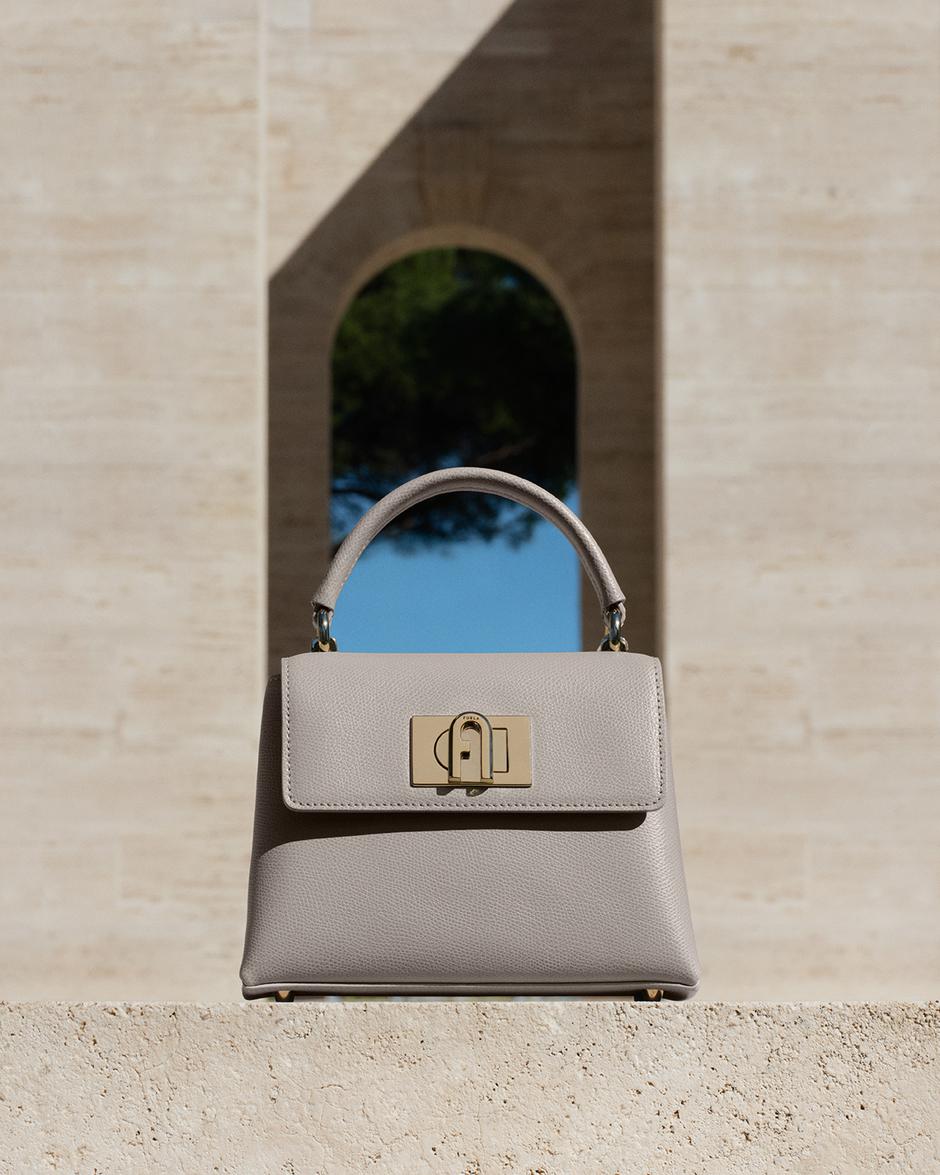  | Autor: Furla