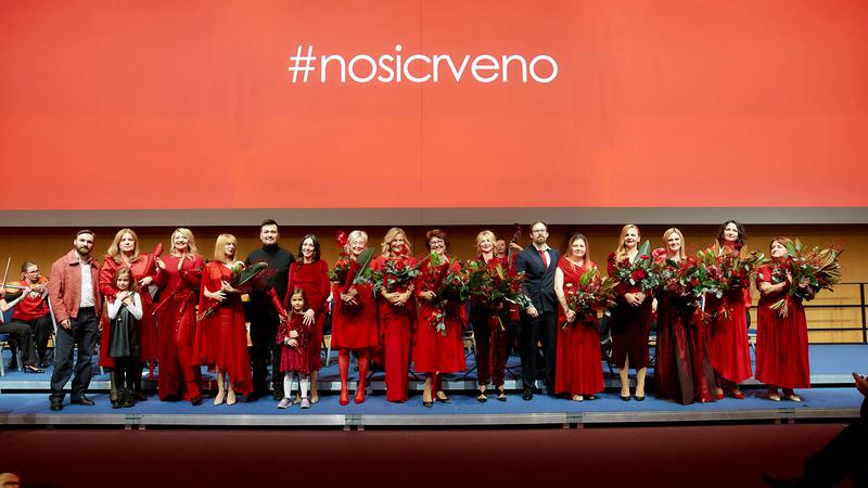 Ve&ccaron;er crvenih haljina i sna&zcaron;nih emocija - obilje&zcaron;en je nacionalni dan borbe protiv mo&zcaron;danog udara u &zcaron;ena