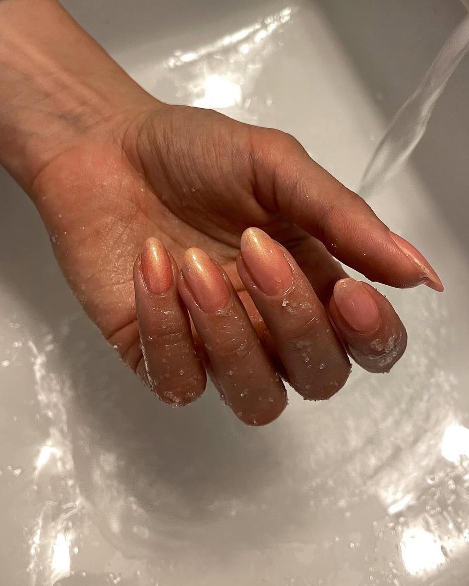  | Autor: Instagram @saruhnails