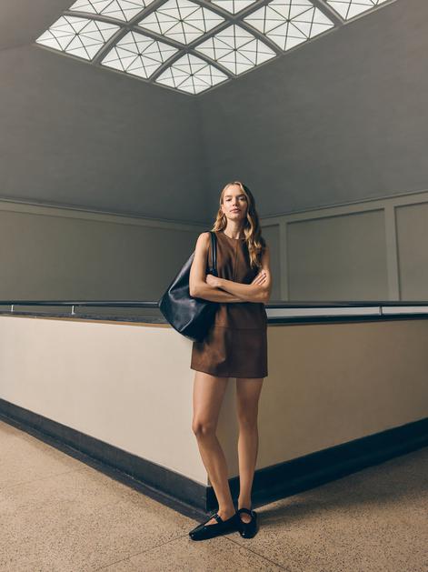 FOTO: Reserved ima najbolje komade od brušene kože, ove haljine, cipele, jakne… želimo u svom ormaru