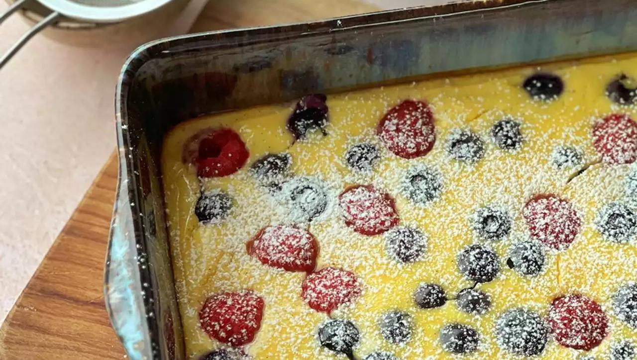 Pečeni jogurt s bobicama