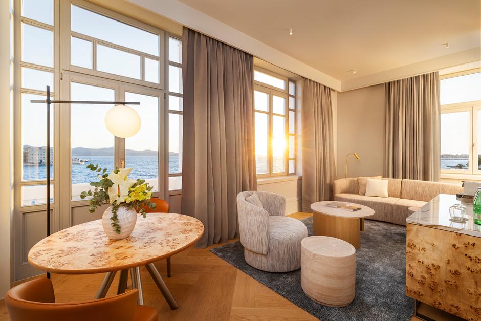  | Autor: Hyatt Regency hotel