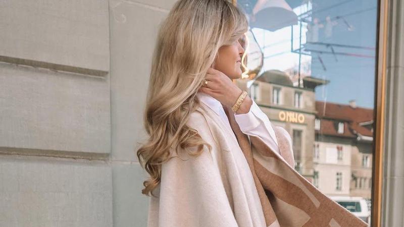 Ako ti je kosa suha i be&zcaron;ivotna, ovaj novi visokoproteinski &scaron;ampon iz dm-a ju obe&cacute;ava oja&ccaron;ati