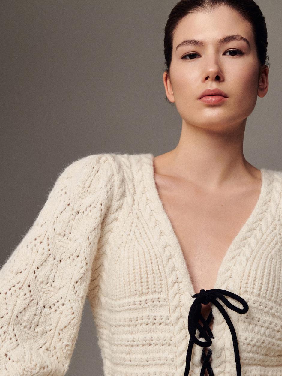 Reserved pulover s vezicama | Autor: Reserved