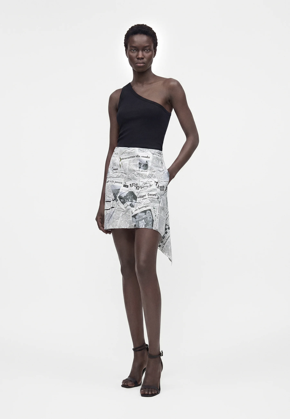  | Autor: Moschino