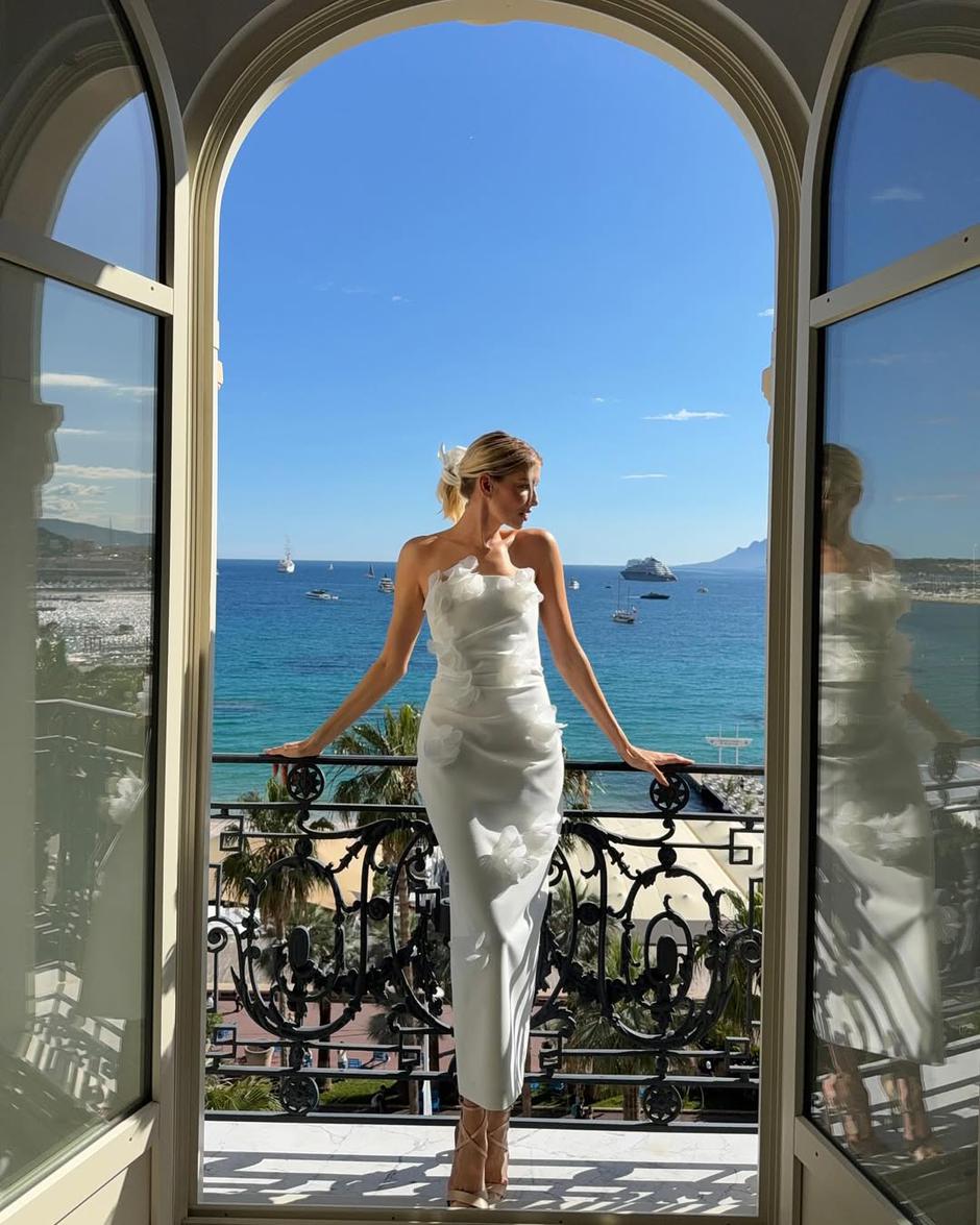  | Autor: Instagram @lenaperminova