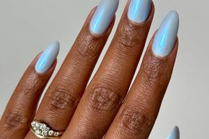 FOTO: Blagdanske manikure ne moraju biti prenapadne, ovih 15 moglo bi se svidjeti i minimalisticama