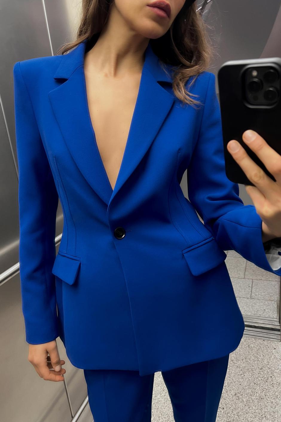 Foto: Zara, sako u kraljevsko plavoj boji | Autor: 