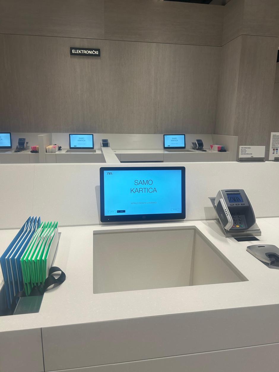  | Autor: Privatni album