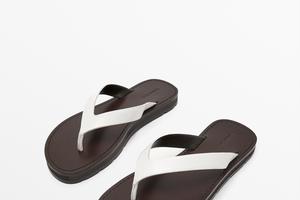 FOTO: Svašta smo pronašli na Massimo Dutti sniženju. S ovih 20 komada se opremamo za cijelo ljeto