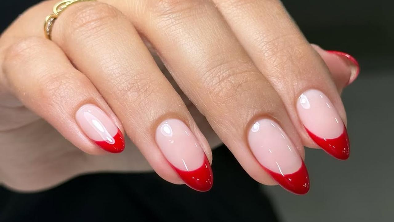 In i out manikure za duge nokte