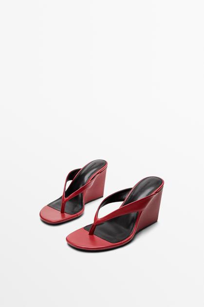 FOTO: Minimalističke i elegantne japanke na petu i dalje su ljetni trend, a ovo su najljepši modeli