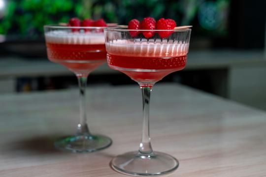 Koktel za Valentinovo