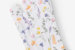 FOTO: Posuđe u Pepcu je procvalo, čak su i noževi na cvjetiće. Proljeće je već stiglo, izgleda